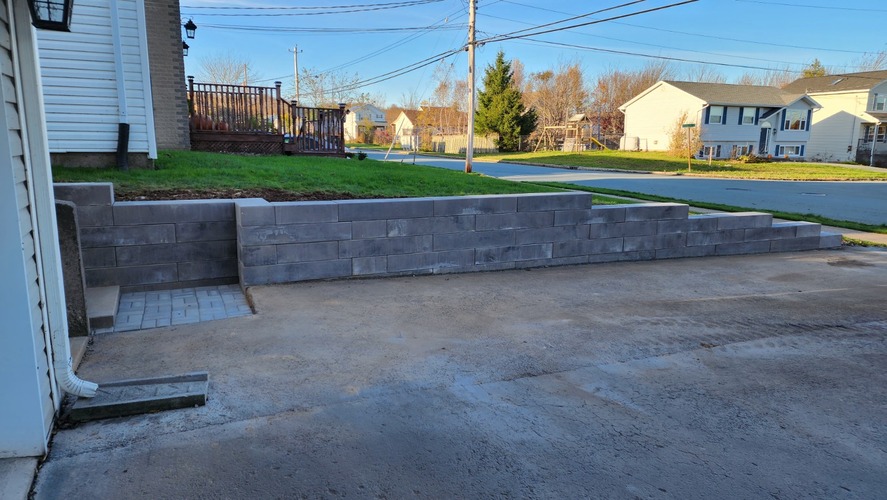 SienaEdge Retaining Wall